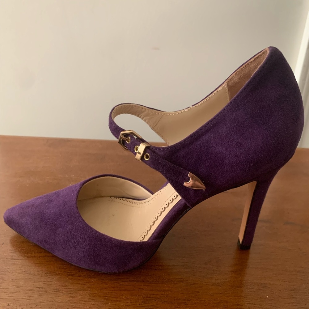 Pour la Victoire Suede Dress Pump, Purple, Size 7